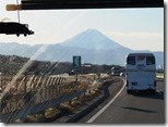 バスから見える富士山